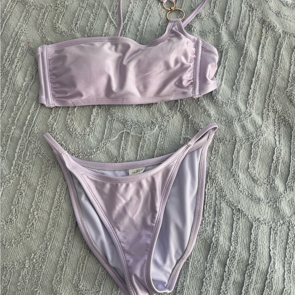 Bikini - Picture 2 of 5